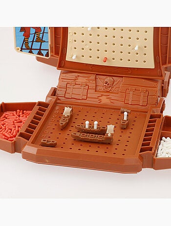 Juego de mesa hundir la flota pirata cb games