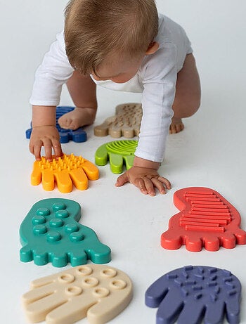 Juego de recorrido sensorial montessori – manos y pies | SEVIRA KIDS