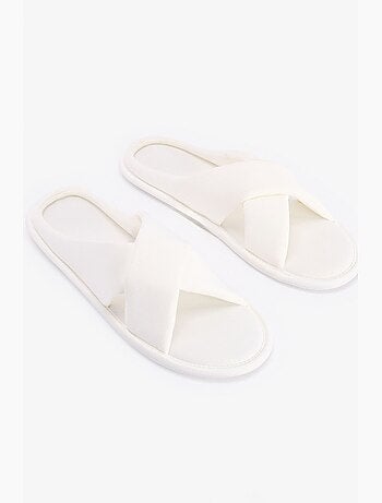 Kırık bridal charming chanclas penti