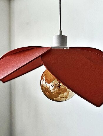 Lámpara colgante bohemia con pétalos de flores