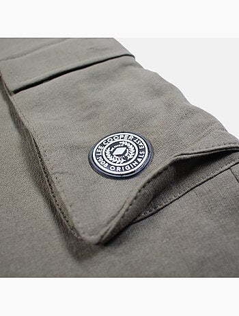 Lee Cooper - Short cargo hombre caqui con bolsillos laterales