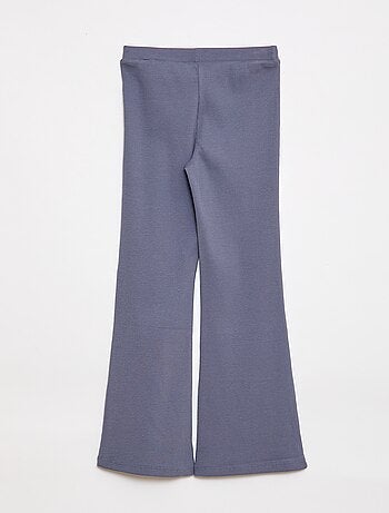 Legging acampanado de canalé