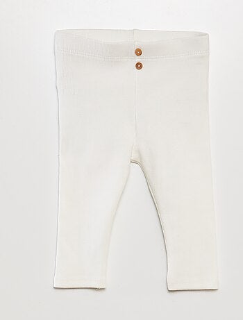 Legging acanalado con botones