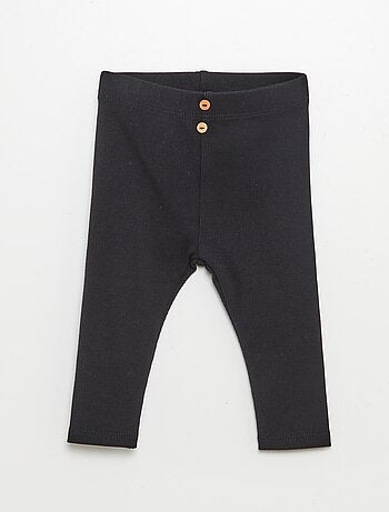 Legging acanalado con botones