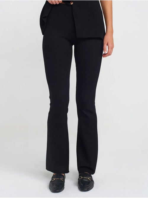 Leggings acampanados de tiro alto dilvin - Kiabi Leggings acampanados de tiro alto dilvin - Kiabi
