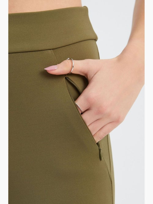 Leggings con detalle de bolsillo hiccup - Kiabi Leggings con detalle de bolsillo hiccup - Kiabi
