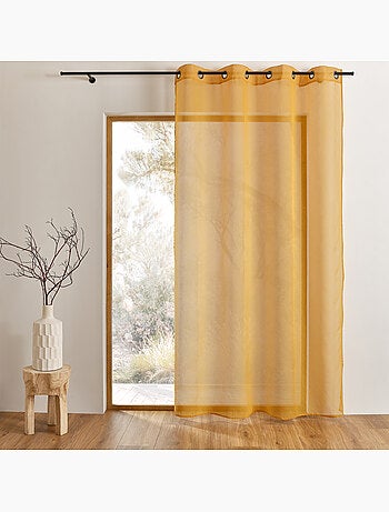 Liso con ojales grandes