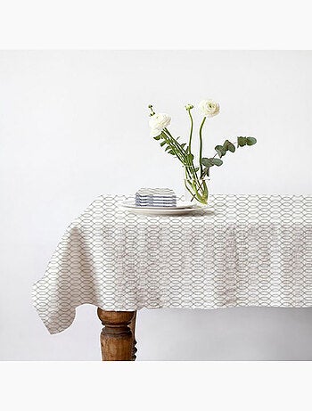 Lote de 1 mantel rectangular + 4 servilletas con estampado geométrico