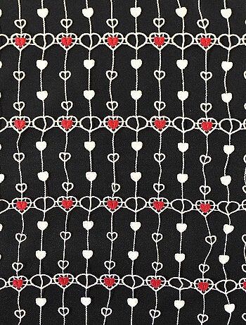 Malla modular de macramé pequeños corazones