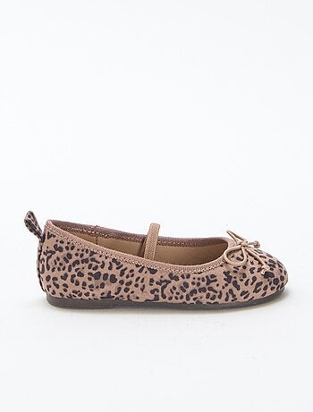 Manoletinas con motivo de leopardo