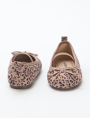 Manoletinas con motivo de leopardo