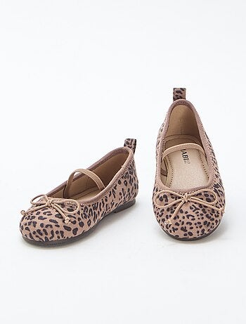 Manoletinas con motivo de leopardo
