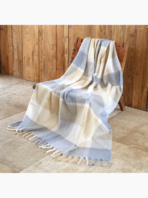 Manta a cuadros con aspecto de mohair y flecos - Kiabi