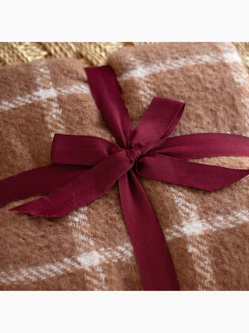 Manta a cuadros con aspecto de mohair y flecos Marrón claro - Kiabi