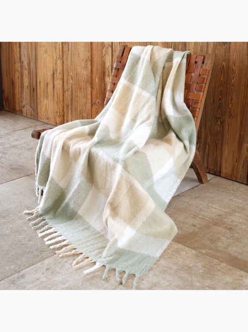 Manta a cuadros con aspecto de mohair y flecos - Kiabi