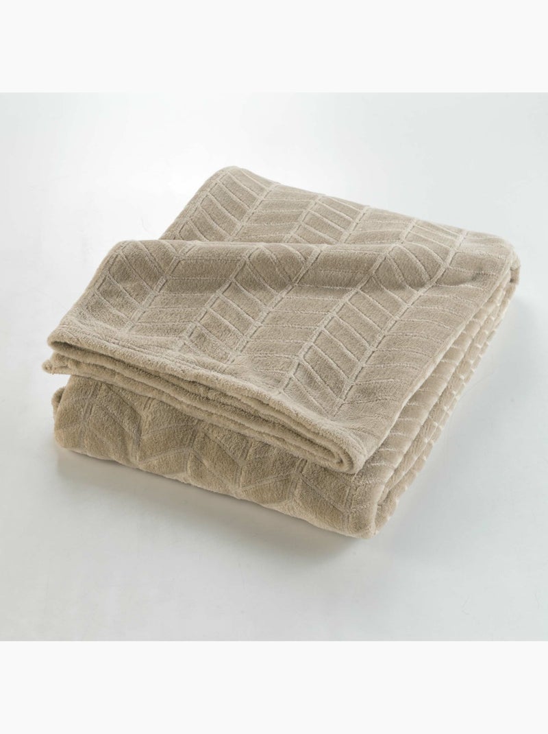 Manta de franela en relieve lisa – modelo arya Taupe - Kiabi