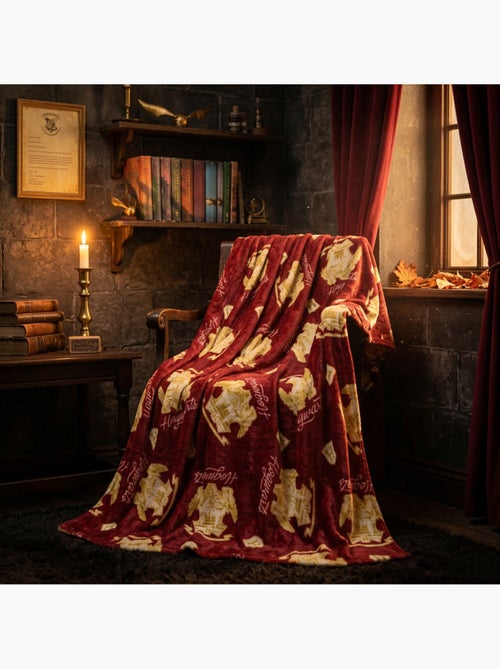 Manta Franela Harry Potter Hogwarts 110x150cm – All-Over Escudos - Kiabi