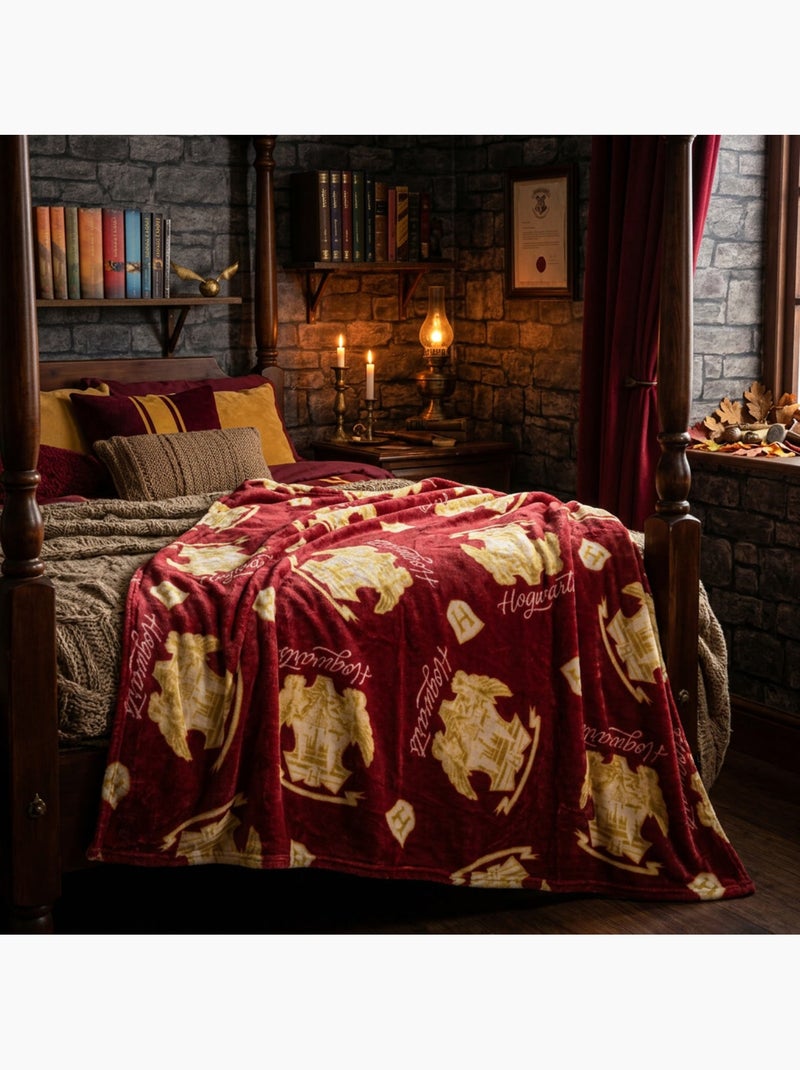 Manta Franela Harry Potter Hogwarts 110x150cm – All-Over Escudos Negro Burdeos - Kiabi