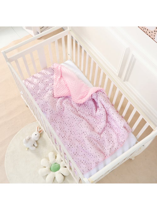 Manta infantil de algodón Oeko-tex y Minky | SUPERBE BEBE - Kiabi Manta infantil de algodón Oeko-tex y Minky | SUPERBE BEBE - Kiabi