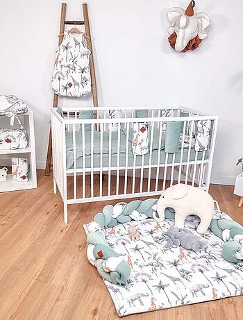 Manta ligera de minky, safari | SEVIRA KIDS