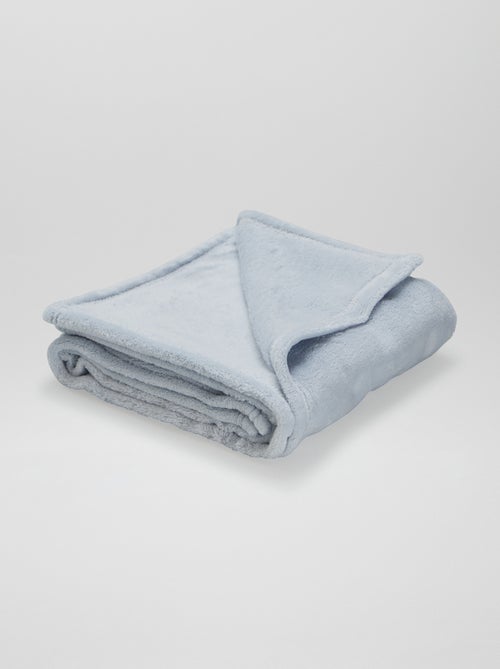 Manta lisa en tejido polar - Kiabi