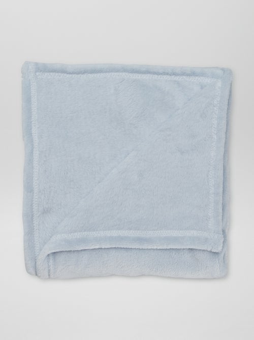 Manta lisa en tejido polar - Kiabi