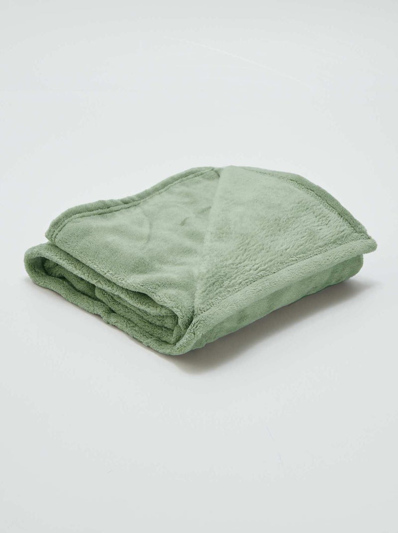 Manta lisa en tejido polar VERDE - Kiabi
