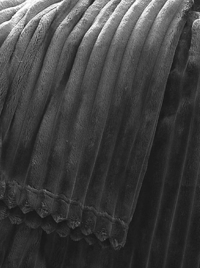 Manta polar con efecto acanalado en 3D Gris claro - Kiabi