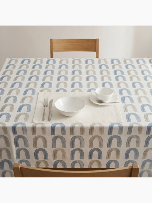 Mantel antimanchas estampado estilo mediterráneo, diseño Boho chic - Gamusi. - Kiabi Mantel antimanchas estampado estilo mediterráneo, diseño Boho chic - Gamusi. - Kiabi