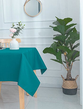 Mantel cuadrado con revestimiento antimanchas