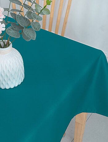 Mantel cuadrado con revestimiento antimanchas
