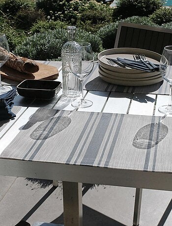 Mantel individual lavable con rayas finas