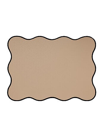 Mantel individual rectangular, liso con bordes ondulados
