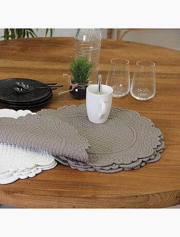 Mantel individual redondo lavable