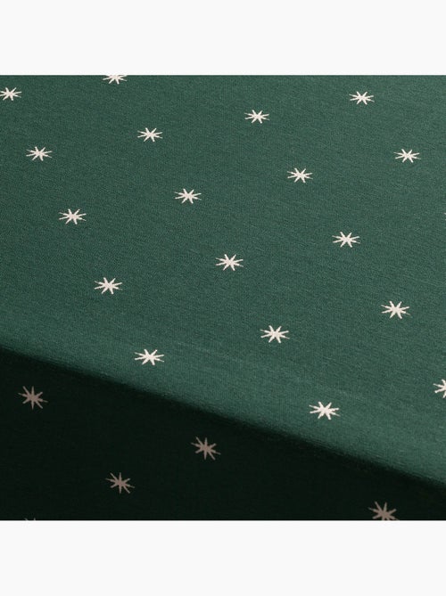 Mantel navideño con hilo lurex y estrellas bordadas en relieve - gamusi. - Kiabi Mantel navideño con hilo lurex y estrellas bordadas en relieve - gamusi. - Kiabi