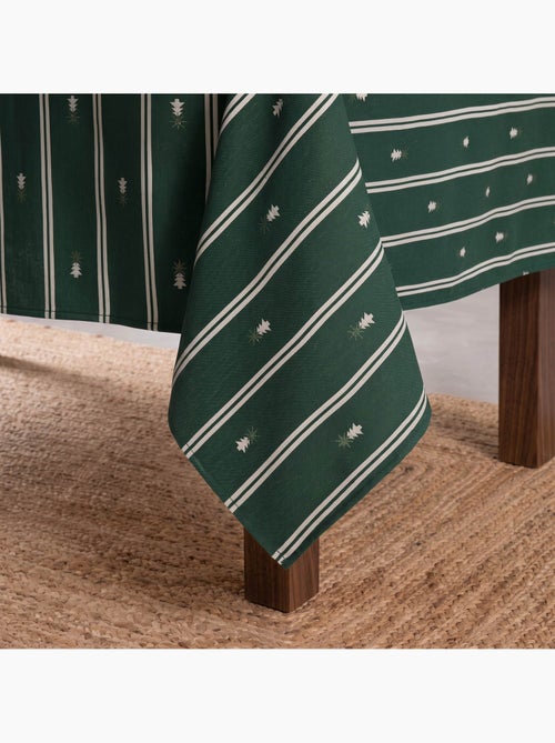 Mantel navideño de rayas dobles con hilo lurex y abetos bordados en relieve - gamusi. - Kiabi Mantel navideño de rayas dobles con hilo lurex y abetos bordados en relieve - gamusi. - Kiabi