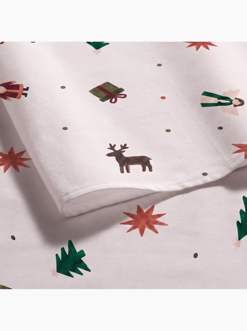 Mantel navideño impermeable con estampado de papá noel, renos, regalos y abetos - gamusi. - Kiabi Mantel navideño impermeable con estampado de papá noel, renos, regalos y abetos - gamusi. - Kiabi