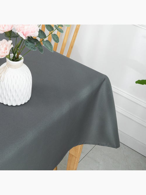 Mantel rectangular, recubierto y antimanchas - Kiabi Mantel rectangular, recubierto y antimanchas - Kiabi