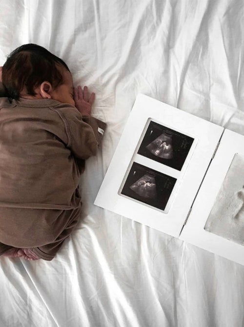 Marco de fotos con huella del bebé | Dooky - Kiabi