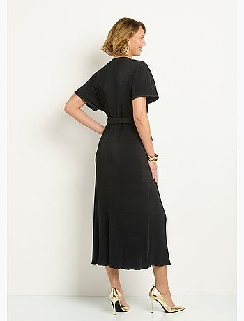 Maxivestido plisado con cinturón y escote en V - AFIBEL