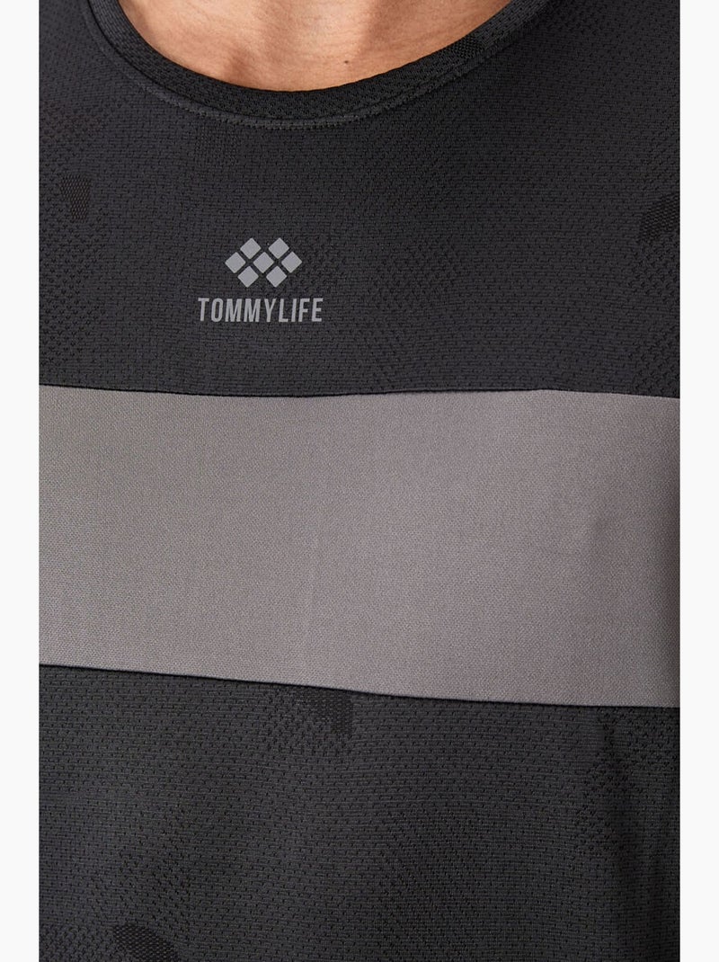 Men's camiseta de cuello redondo con bloques de color tommy Negro Gris - Kiabi