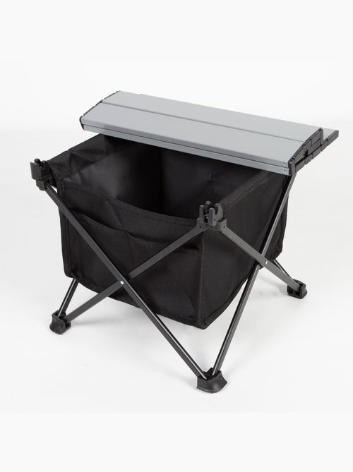 Mesa auxiliar plegable camping con bolsa almacenamiento y bolsillo aktive - Kiabi Mesa auxiliar plegable camping con bolsa almacenamiento y bolsillo aktive - Kiabi