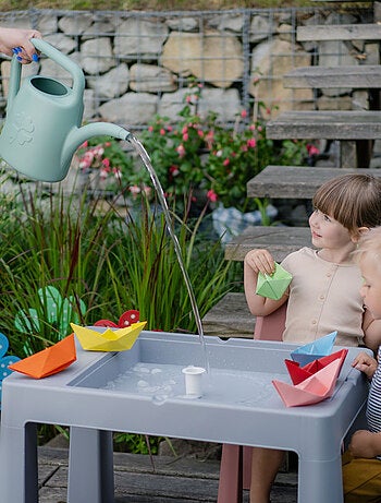 Mesa de actividades multifunción Thermobaby con 2 sillas reversibles
