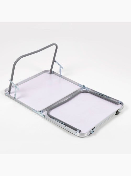 Mesa plegable camping antracita con asas transporte aktive - Kiabi Mesa plegable camping antracita con asas transporte aktive - Kiabi