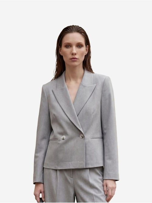 Mi moda blazer con cuello chal y botones my fashion - Kiabi Mi moda blazer con cuello chal y botones my fashion - Kiabi