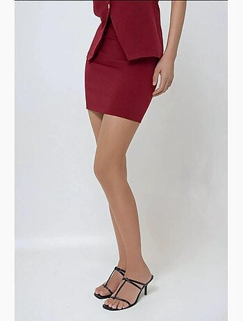 Minifalda ajustada de talle alto color burdeos hiccup