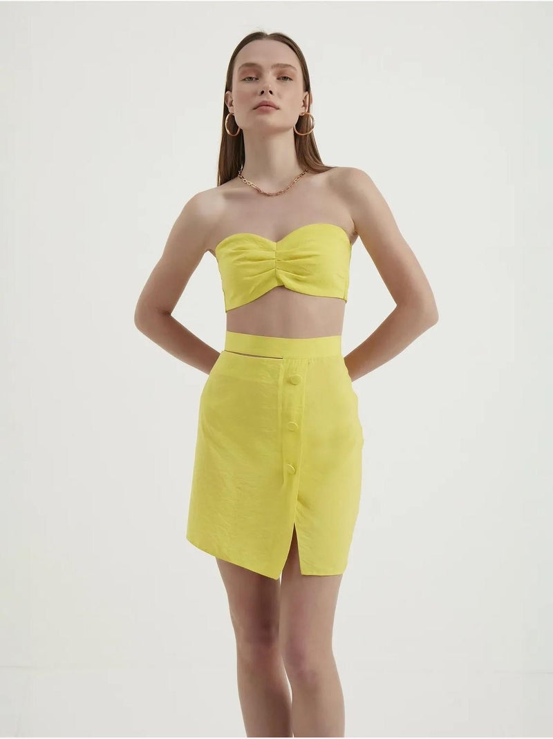 Minifalda de cintura alta con botones laterales hiccup Amarillo - Kiabi