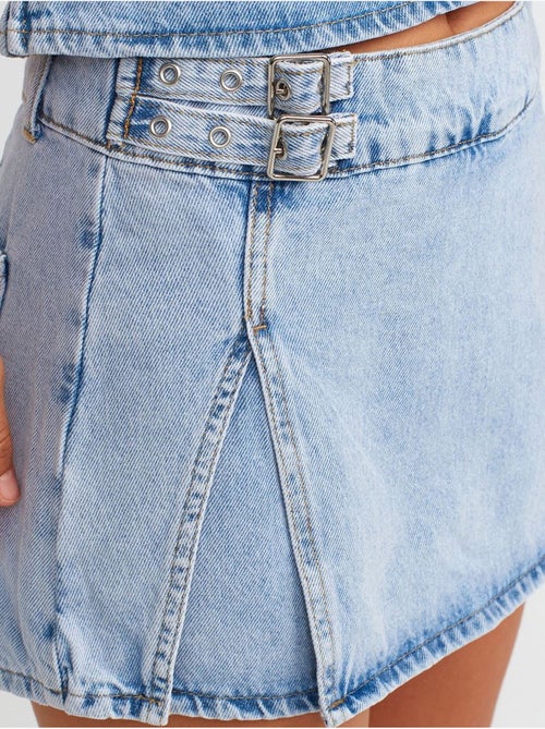 Minifalda evasé de denim de algodón dilvin - Kiabi Minifalda evasé de denim de algodón dilvin - Kiabi