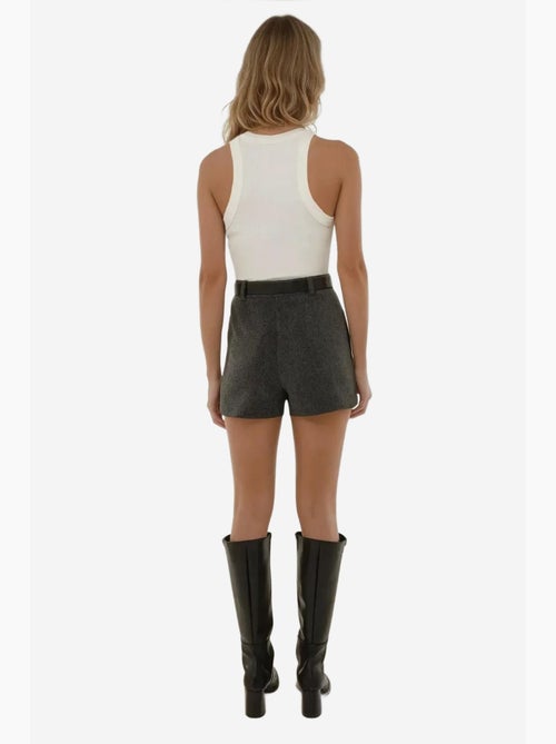 Minifalda pantalón de cintura alta hiccup - Kiabi Minifalda pantalón de cintura alta hiccup - Kiabi