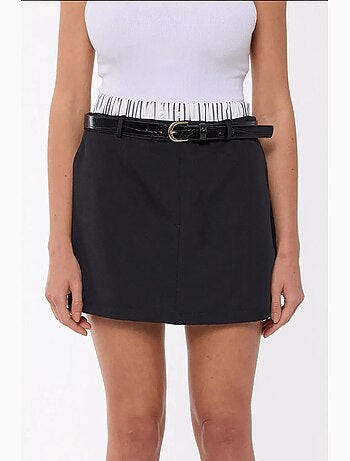 Minifalda tejida con detalle de cinturón hiccup